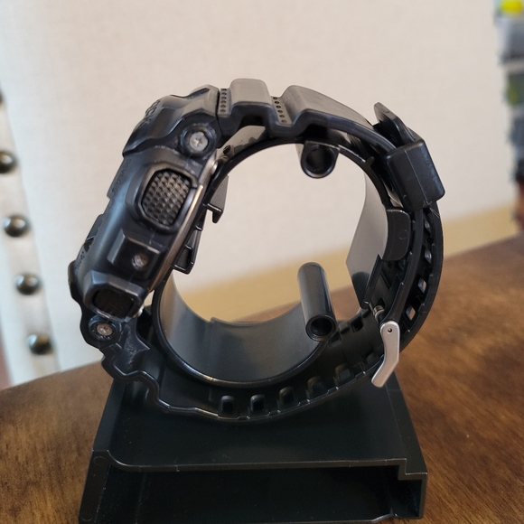 G-Shock Big Case Military Spec Watch - GD-120MB-1 - Picture 5 of 7